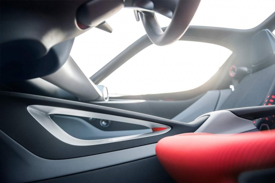 Opel рассекретил салон концептуального купе GT