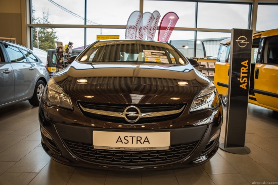 Opel Astra - европейский автомобиль года