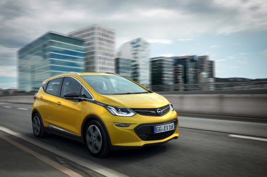 Opel выпустит Ampera-a в следующем году